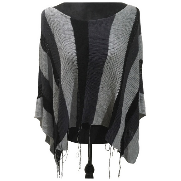 CHIC VERTICAL STRIPPED FRINGED PONCHO - BLACK & GREY - Picture 1 of 13